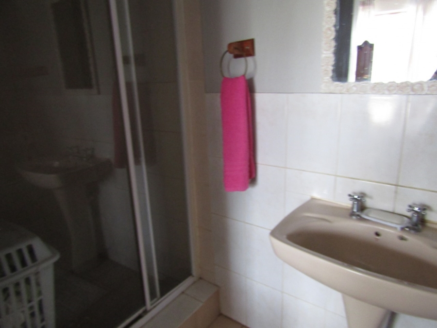 3 Bedroom Property for Sale in Hankey Eastern Cape